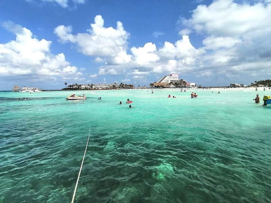 https://tustours.com/wp-content/uploads/2022/03/tours-isla-mujeres-desde-puerto-juarez-5.jpeg