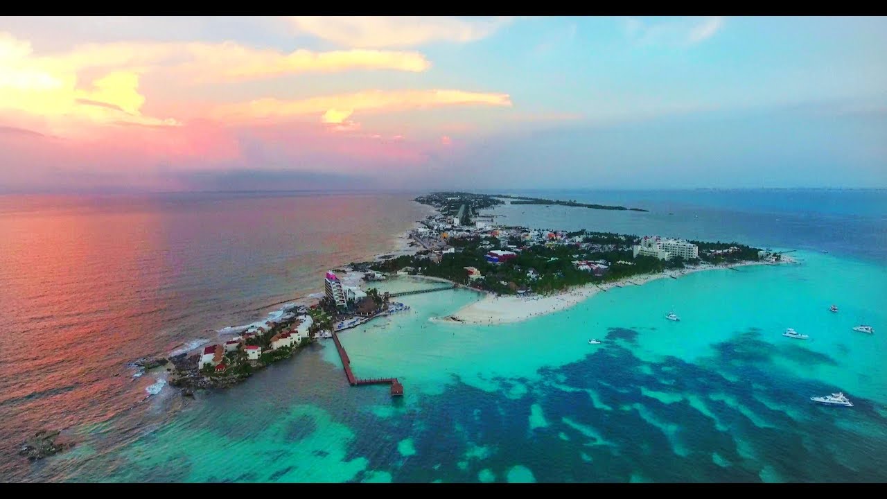 https://tustours.com/wp-content/uploads/2022/08/Isla-Mujeres-Cielo-2.jpg
